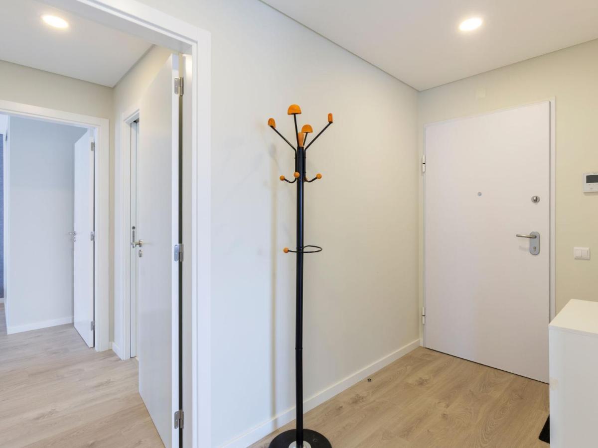 Beautiful Apartment In S O Martinho Do Porto With Balcony São Martinho do Porto Kültér fotó